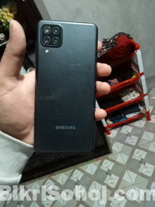 Samsung Galaxy A12